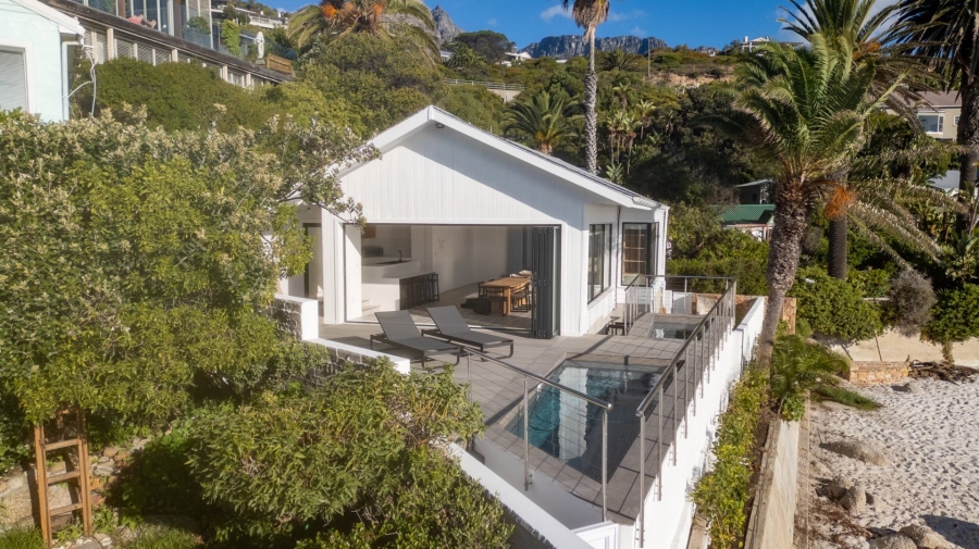 3 Bedroom Property for Sale in Clifton Western Cape